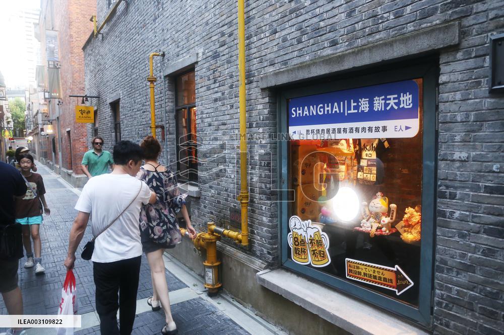 Daily Life in Shanghai