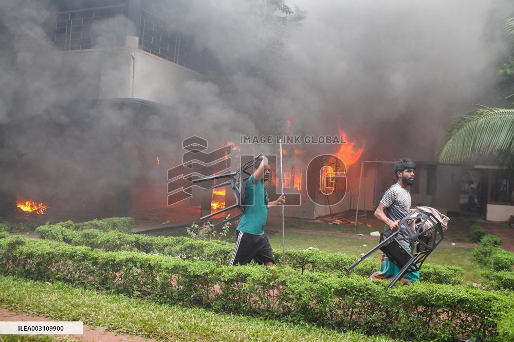 PM Sheikh Hasina Flees Country As Protesters Storm Palace - Dhaka