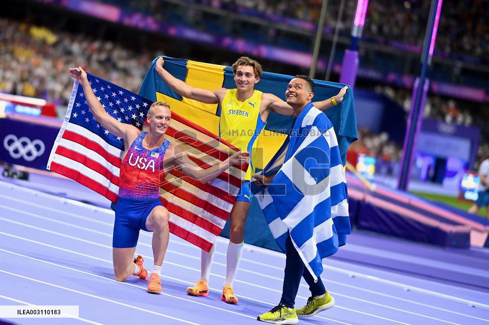 Paris 2024 - Duplantis Breaks Pole Vault World Record On Way To Gold