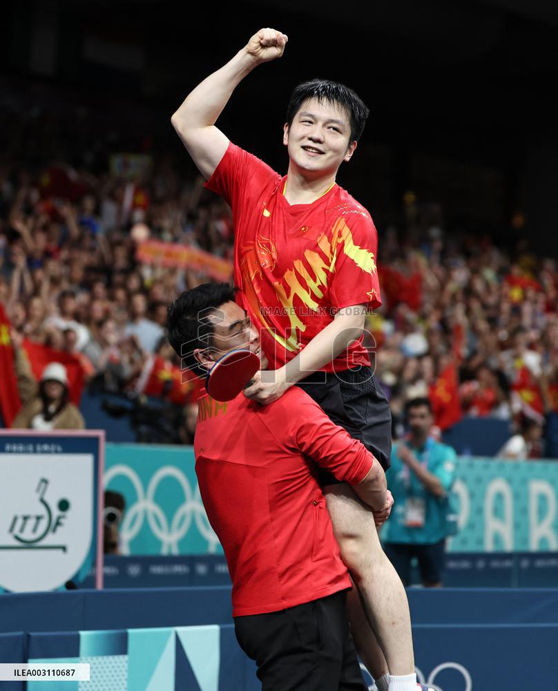 XINHUA PHOTOS OF THE DAY