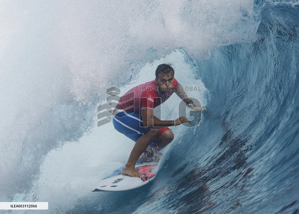 Paris 2024 - Surf - Kauli Vaast Wins Gold