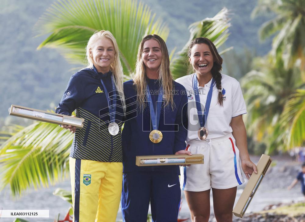 (PARIS2024)FRENCH POLYNESIA-TAHITI-OLY-SURFING