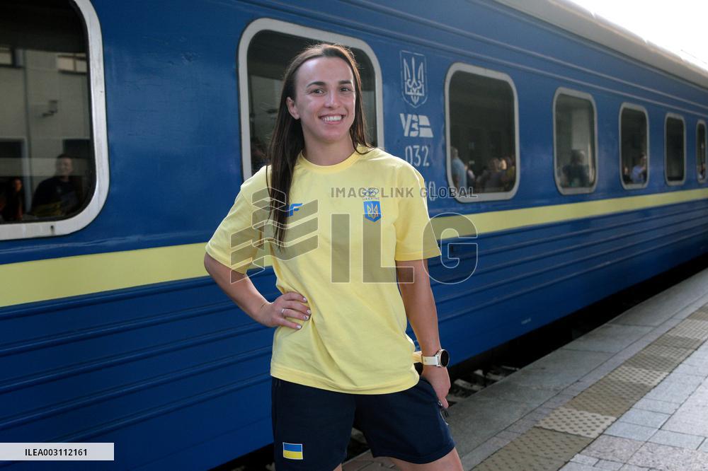 Ukrainian wrestlers off to Paris 2024 Olympics