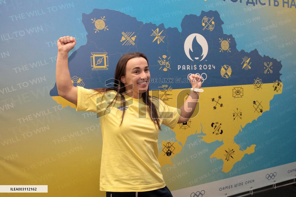Ukrainian wrestlers off to Paris 2024 Olympics