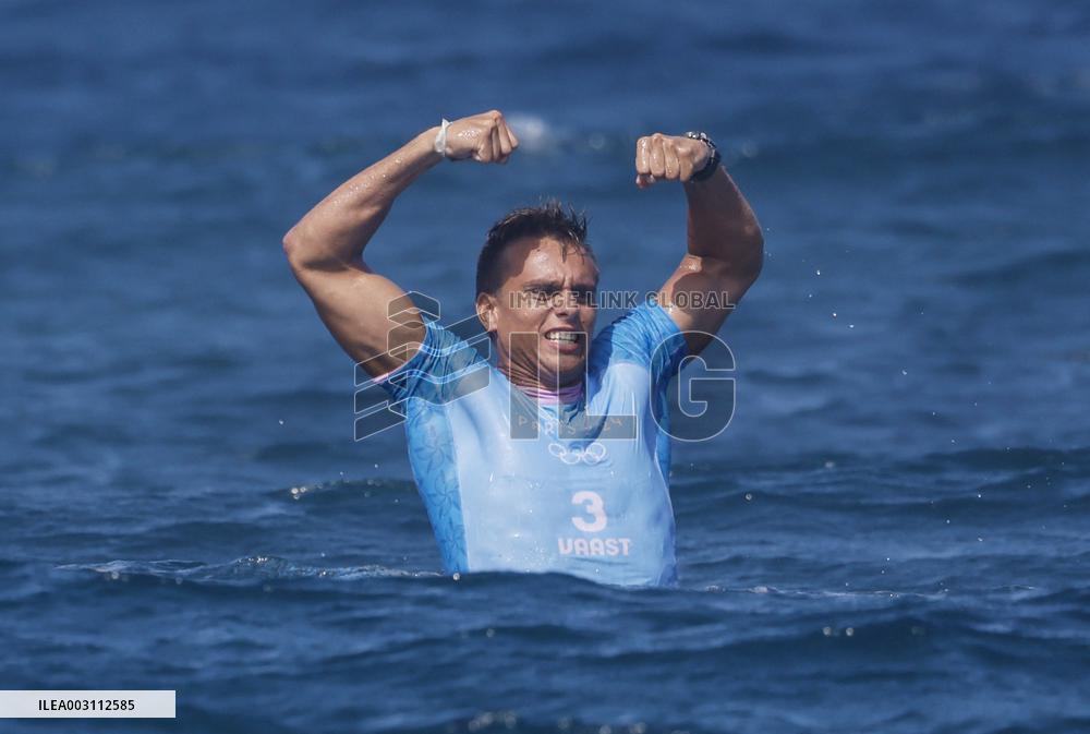 (PARIS2024)FRENCH POLYNESIA-TAHITI-OLY-SURFING