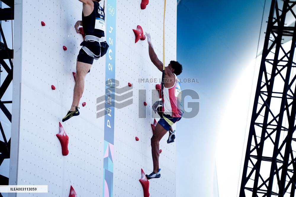 Paris 2024 - Climbing - Bassa Mawen At Men’s Speed Qualification