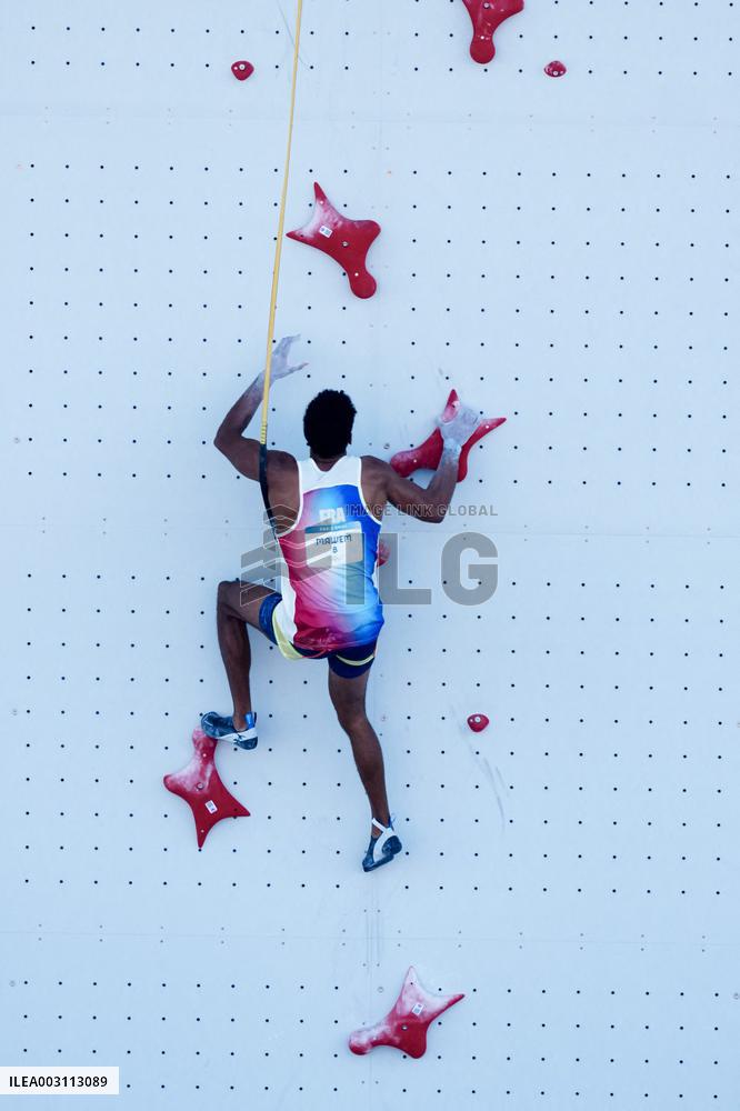 Paris 2024 - Climbing - Bassa Mawen At Men’s Speed Qualification