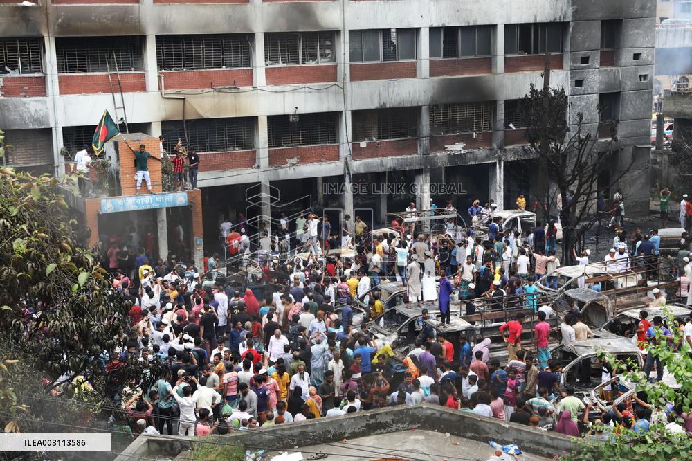 PM Sheikh Hasina Flees Country As Protesters Storm Palace - Dhaka