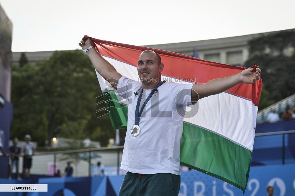 Paris 2024 - Fans cheer medalists at the Parc des Champions in Paris FA