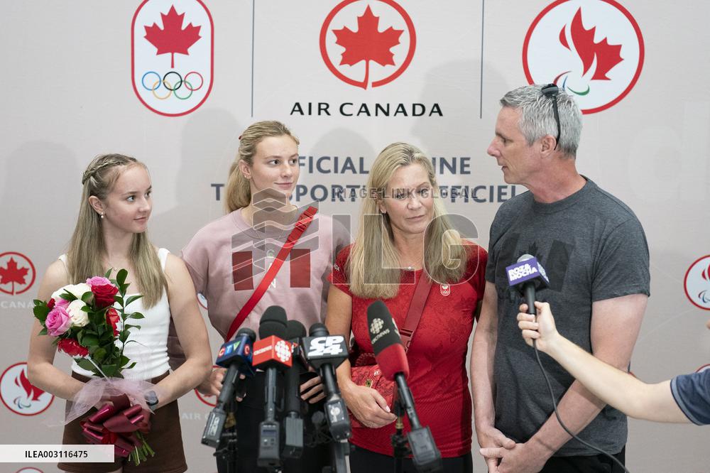 Paris 2024 - 3 Times Gold Medallist Summer McIntosh Returns To Canada