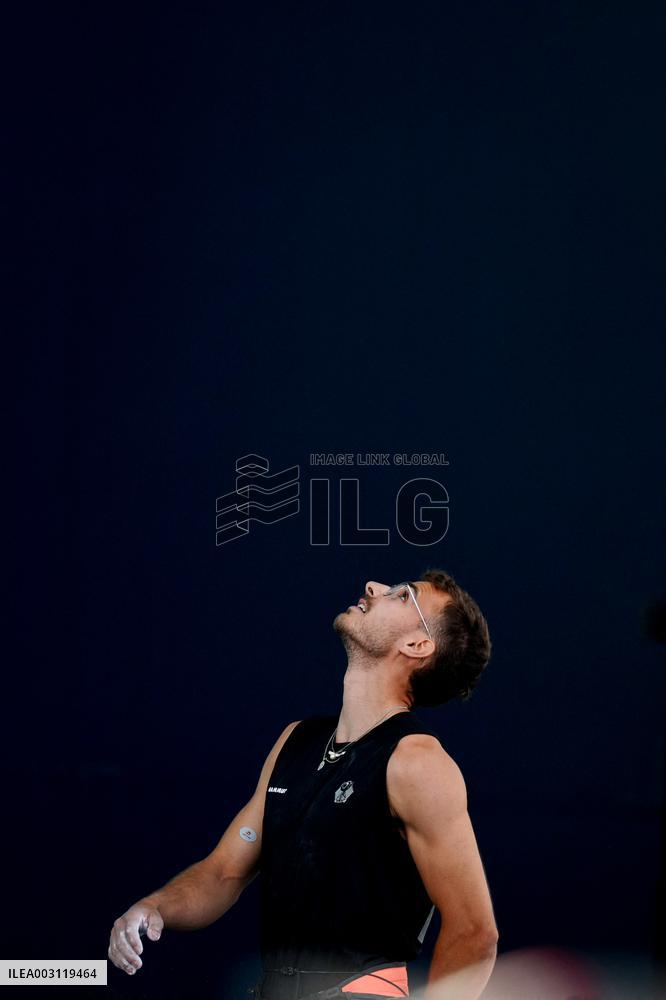 Paris 2024 - Men’s Boulder And Lead Semi Final