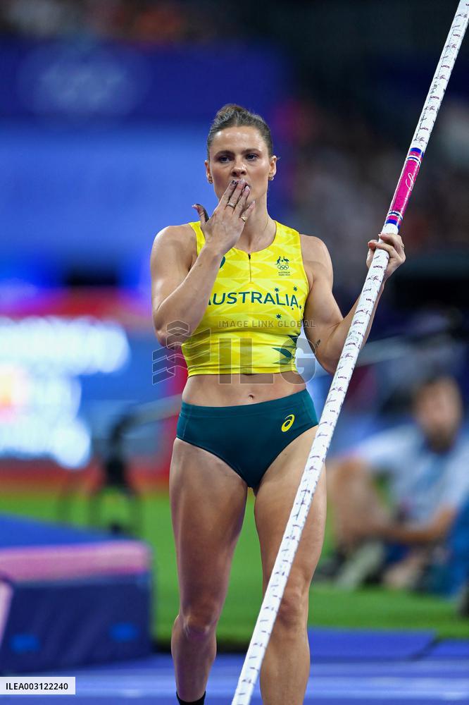 Paris 2024 - Pole Vault - Nina Kennedy Wins Gold