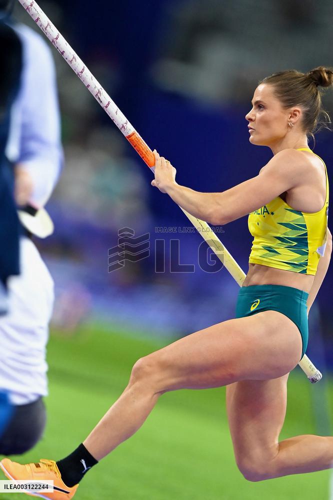 Paris 2024 - Pole Vault - Nina Kennedy Wins Gold