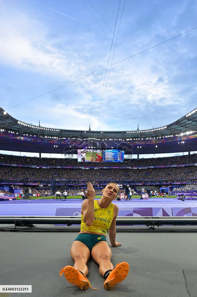 Paris 2024 - Pole Vault - Nina Kennedy Wins Gold