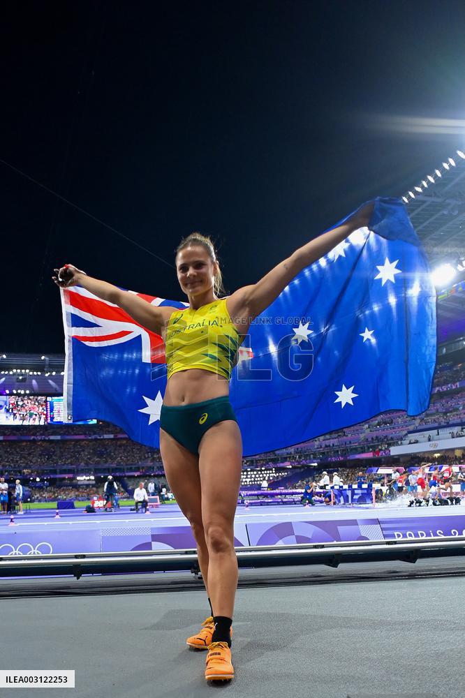Paris 2024 - Pole Vault - Nina Kennedy Wins Gold