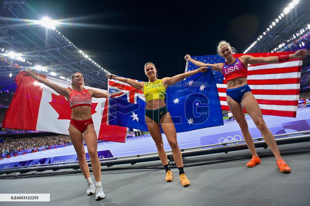 Paris 2024 - Pole Vault - Nina Kennedy Wins Gold