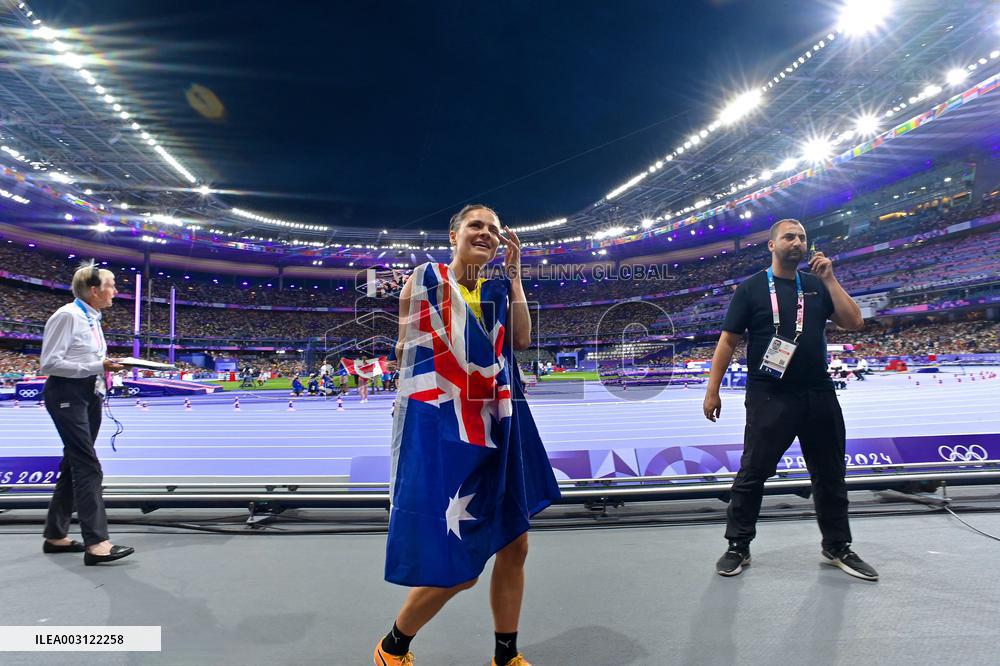 Paris 2024 - Pole Vault - Nina Kennedy Wins Gold