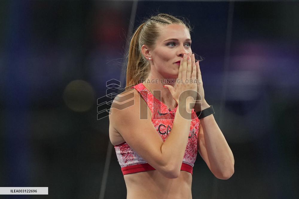 Paris 2024 - OnlyFans Star Alysha Newman Takes Bronze In Women’s Pole Vault