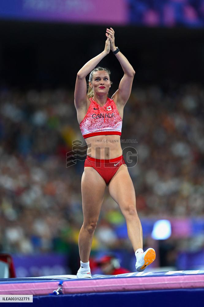 Paris 2024 - OnlyFans Star Alysha Newman Takes Bronze In Women’s Pole Vault