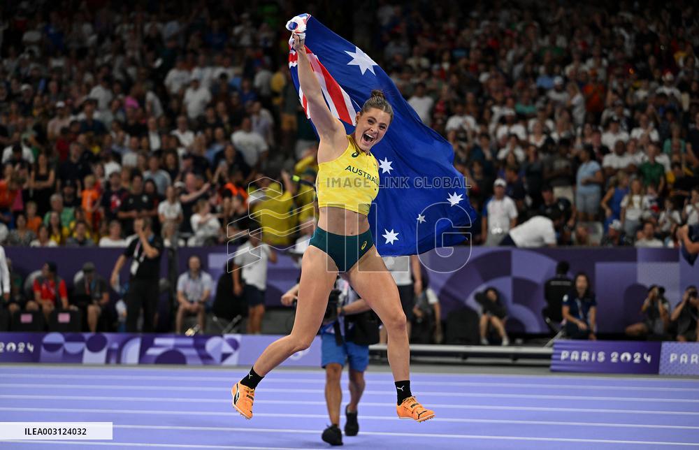 Paris 2024 - Australia’s Nina Kennedy Takes Gold In Women’s Pole Vault
