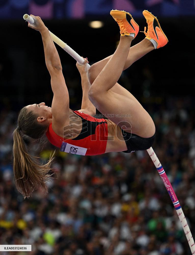 Paris 2024 - Australia’s Nina Kennedy Takes Gold In Women’s Pole Vault