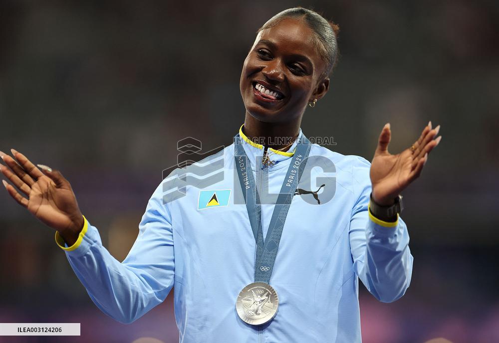 Paris 2024 - Women’s 200m Medal Ceremony