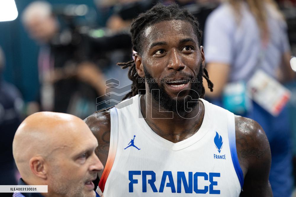 Paris 2024 - Basketball - France v Germany