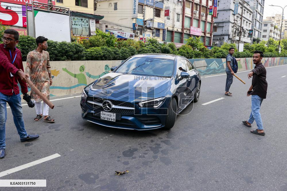 Bangladesh After PM Fleeing - Dhaka