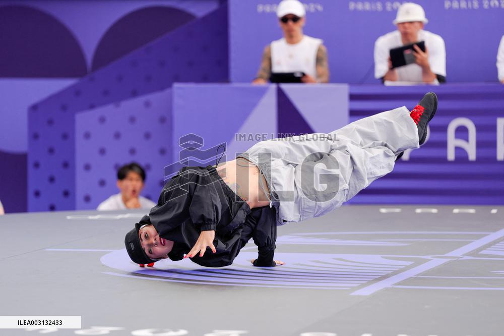 Paris 2024 - Breaking Dance B-Girls Competition