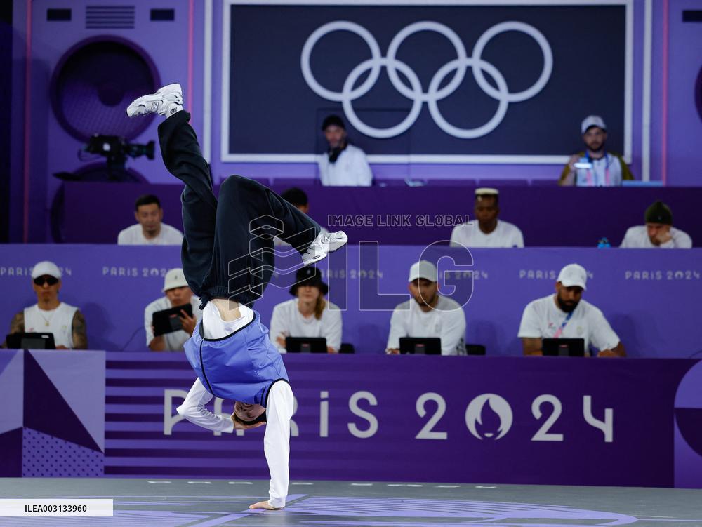 (PARIS2024) FRANCE-PARIS-OLY-BREAKING