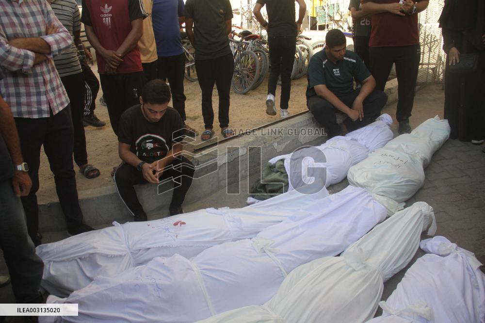 (PhotoFlash)MIDEAST-GAZA-ISRAELI AIRSTRIKE