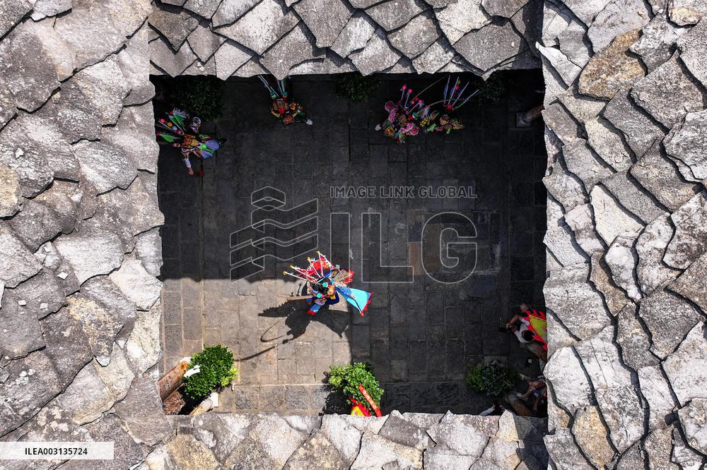 (GloriousGuizhou)CHINA-GUIZHOU-ANSHUN-DIXI OPERA (CN)