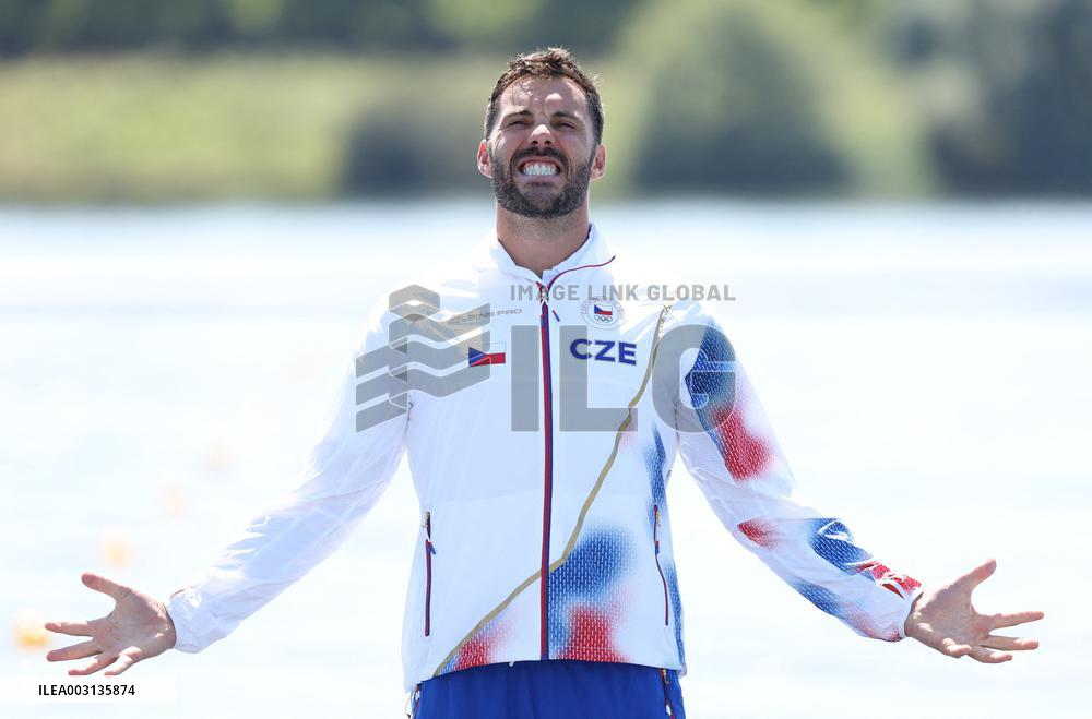 (PARIS2024) FRANCE-VAIRES-SUR-MARNE-OLY-CANOE SPRINT