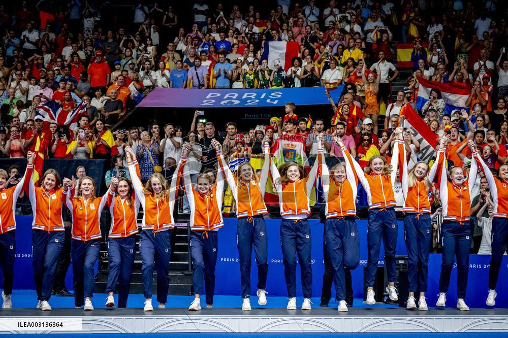 Paris 2024 - Women's Water Polo Medal Ceremony
