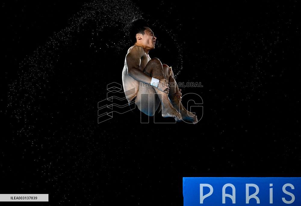 Paris 2024 - Men's Diving 10m Illustrations