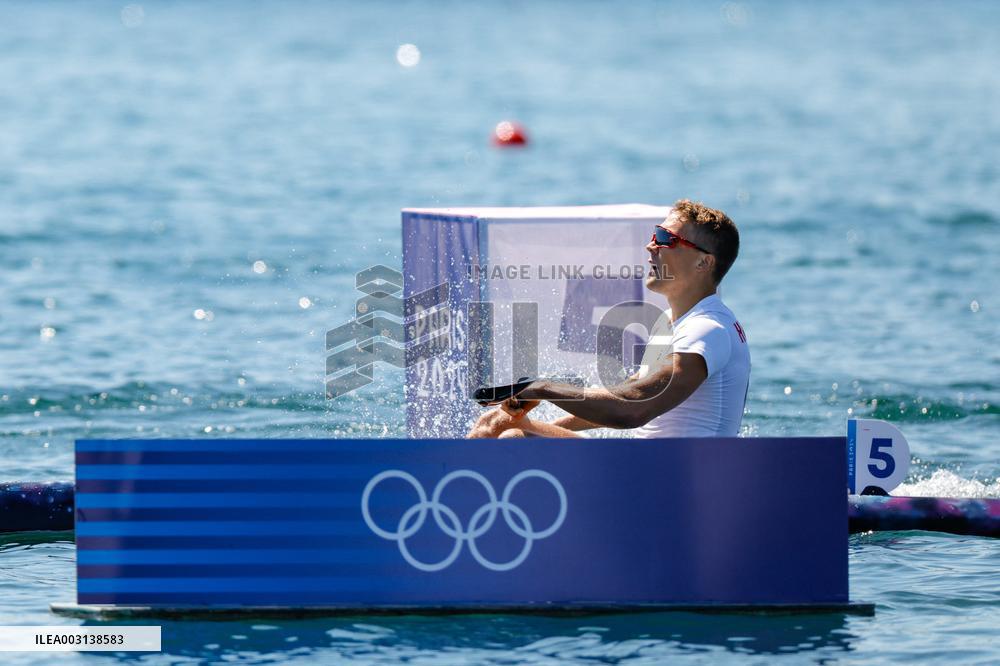 (PARIS2024) FRANCE-VAIRES-SUR-MARNE-OLY-CANOE SPRINT