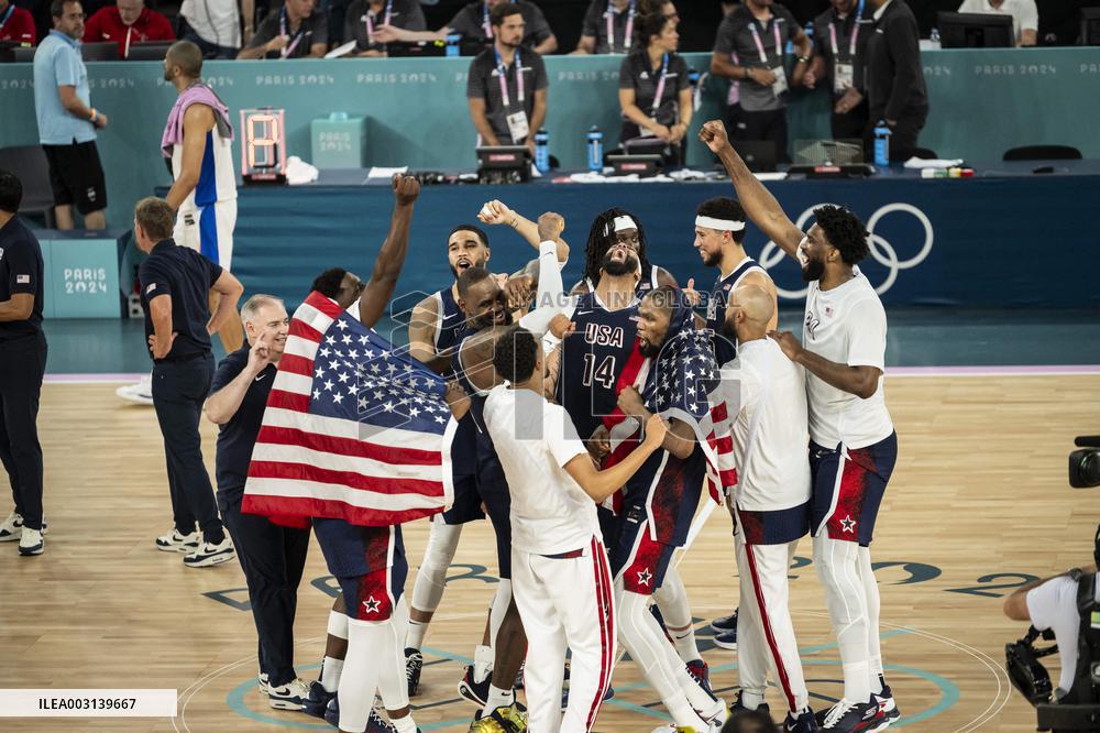 Paris 2024 - The men's Gold Medal basketball between France and USA