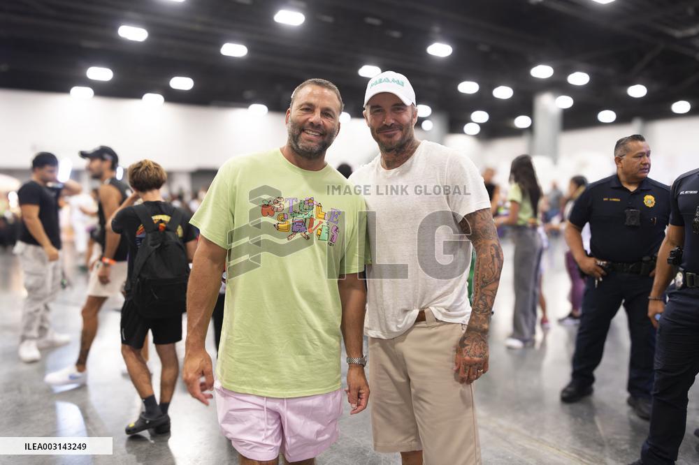 Exclusive - David Beckman And Family Attend Style Saves 14th - Miami