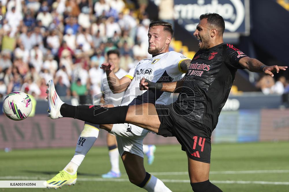 I League: FC Famalicao vs SL Benfica