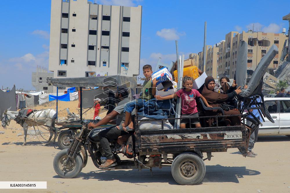 MIDEAST-GAZA-KHAN YOUNIS-EVACUATION