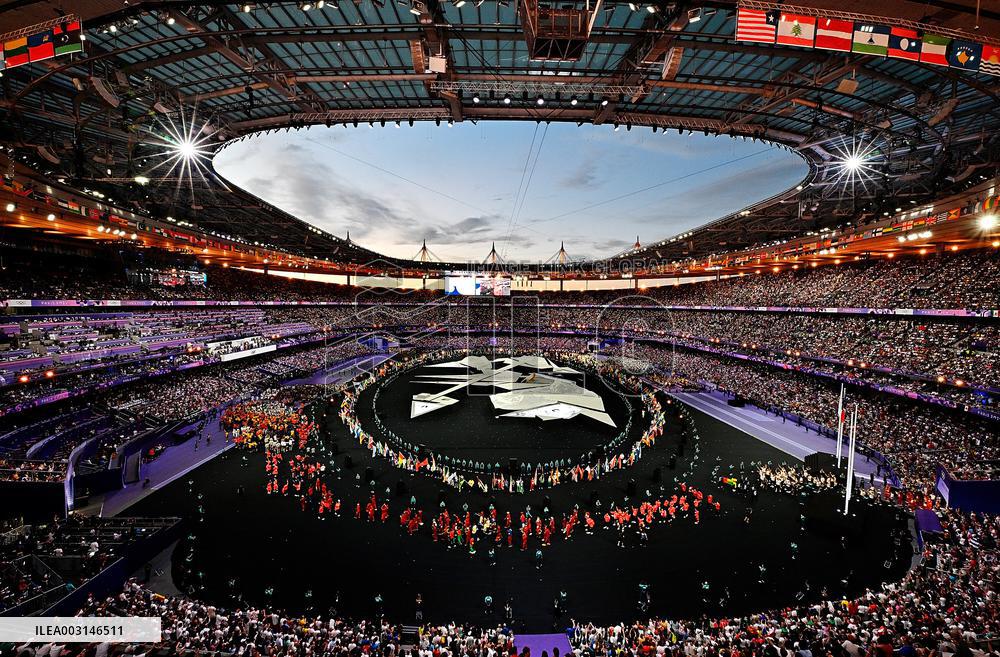 XINHUA PHOTOS OF THE DAY