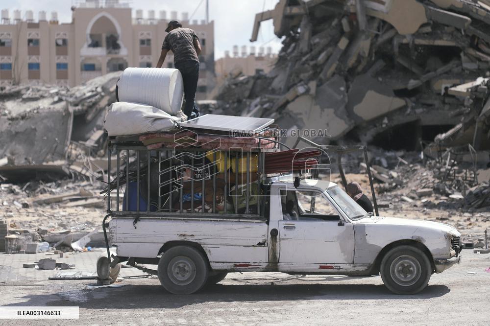 Israel Orders More Evacuations After School Shelter Attack Kills Scores - Gaza