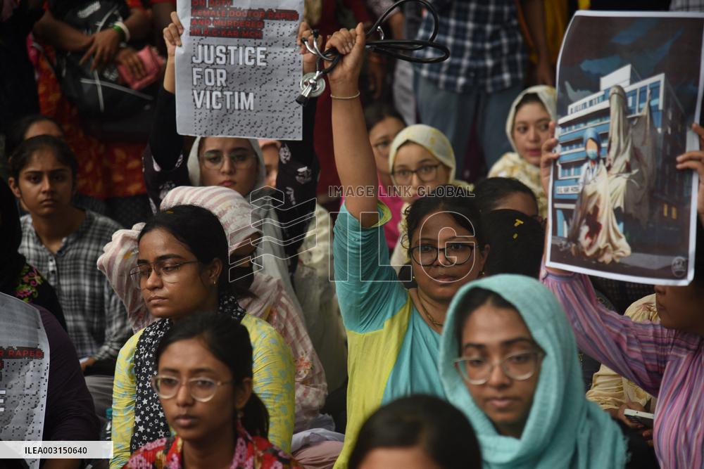 Doctors Demand Justice Following Rape And Murder Of Trainee Medic - India
