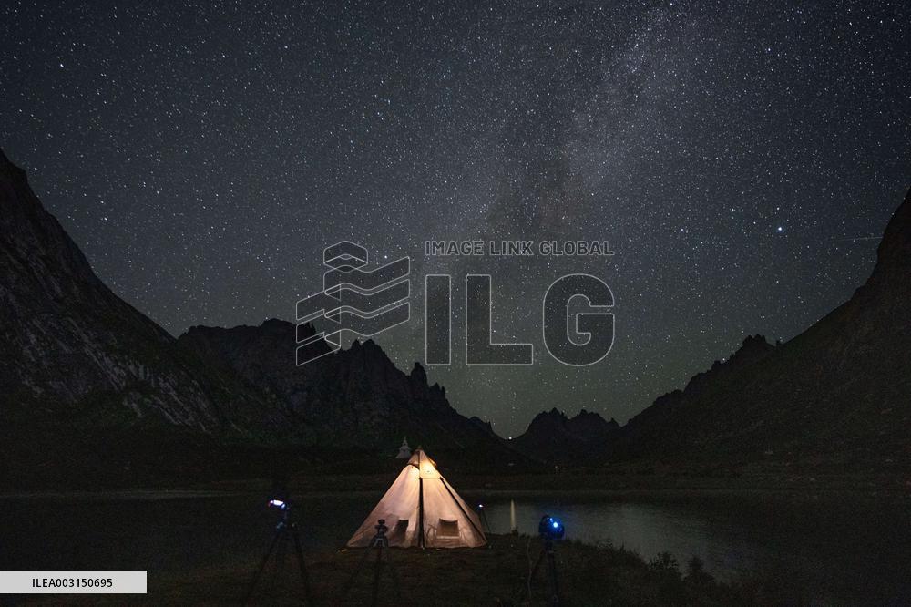 Perseid Meteor Shower Over China
