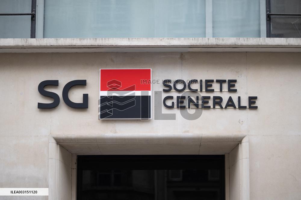 Illustrations of Bank Offices - Paris