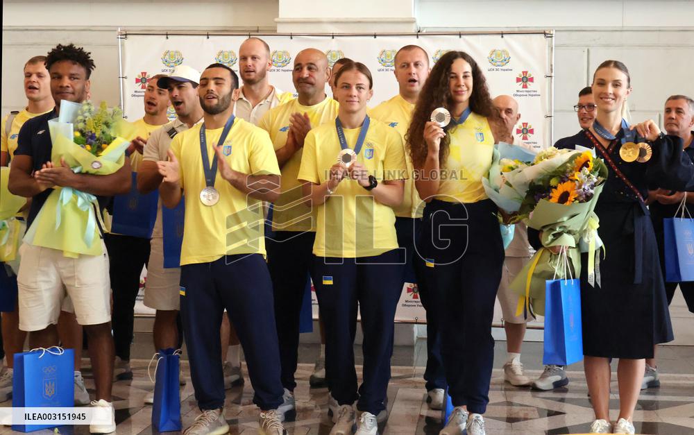 Team Ukraine athletes come home from Paris 2024 Olympics