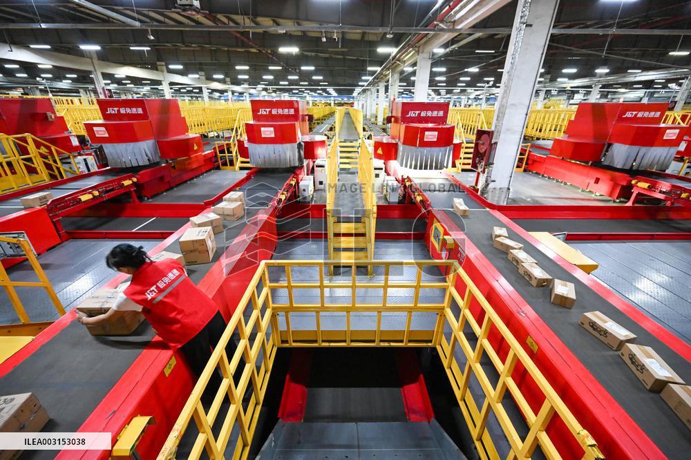 China Express Business Volume