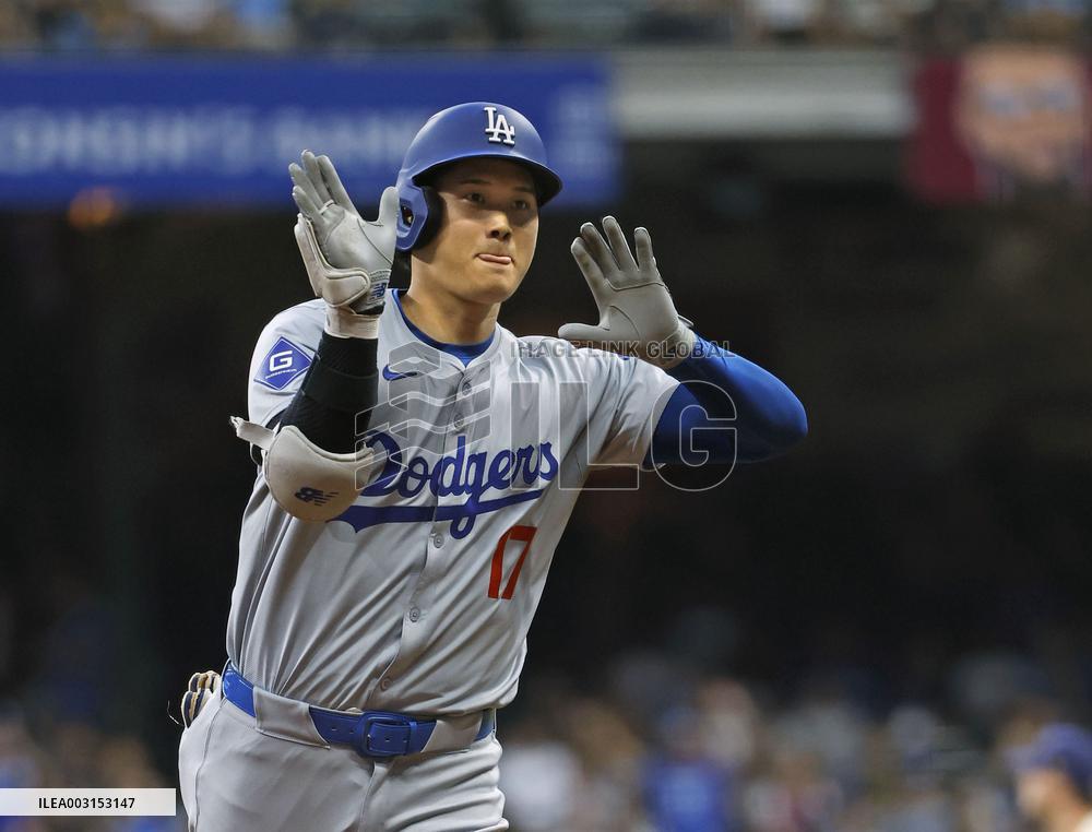 Baseball: Dodgers vs. Brewers