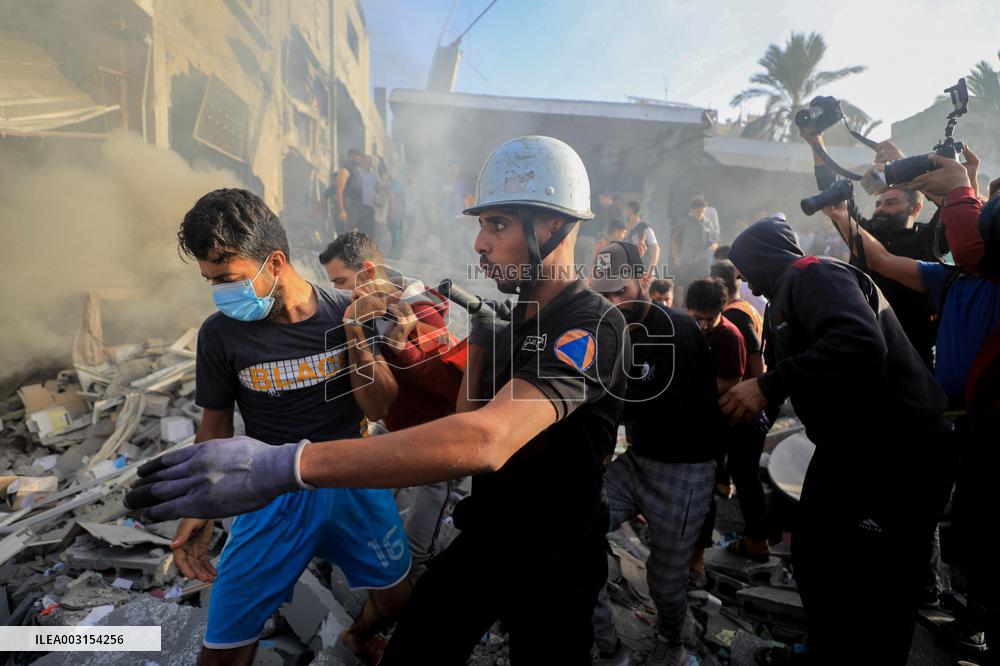 Files - Israeli Air Airstrikes In Khan Yunis - Gaza