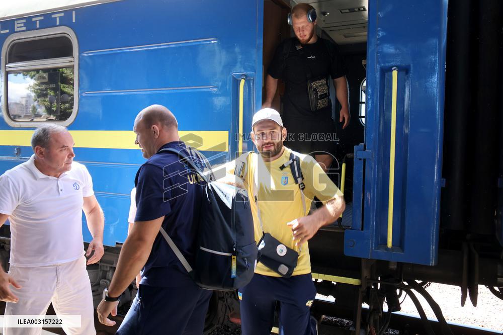 Ukrainian freestyle wrestlers and modern pentathletes back from Paris 2024 Olympics